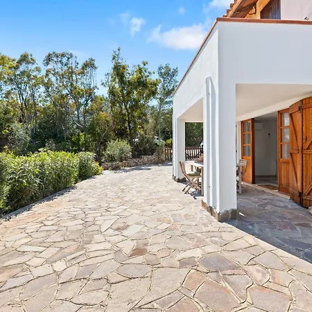 Giagiumar Lägenhet *