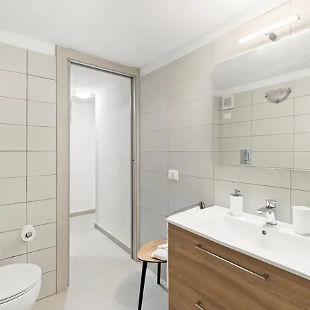 Giagiumar Torre dei Corsari